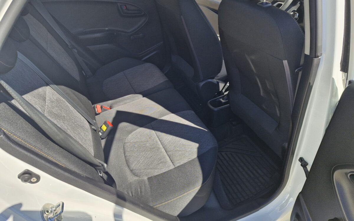 picanto wit (12)